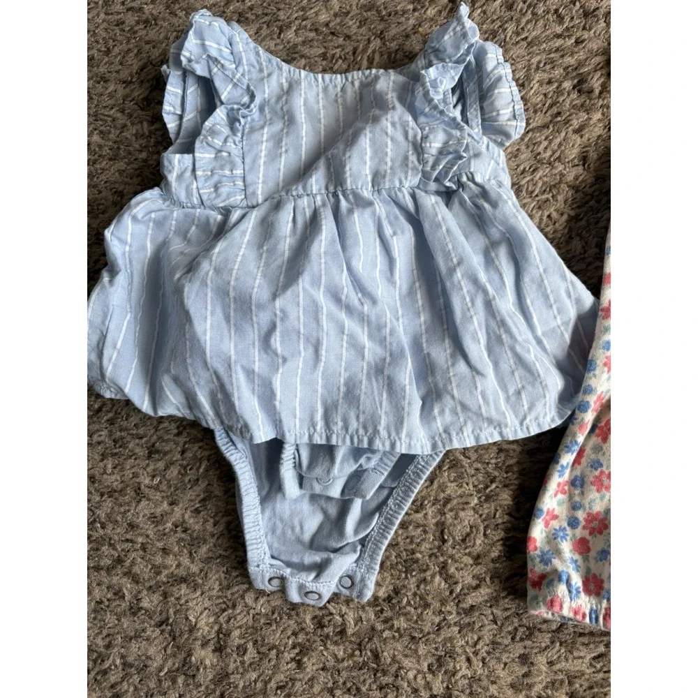 Carter's Baby Girls Lot of 2 Blue/White Floral Ruffle Romper Set 0-3M